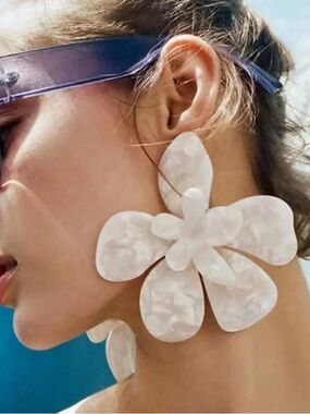 Statement White Floral Drop Earrings - 5 Petal Design